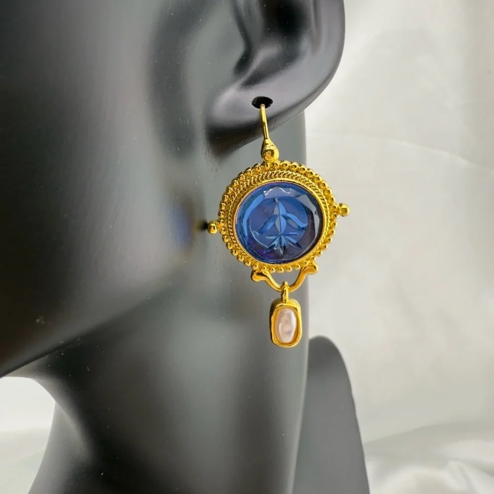 Earrings Blue Pearl Gold Vintage